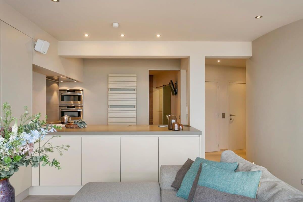 Huswell - Unique Apartment With Sea-View Near The Center 크노케-하이스트 외부 사진
